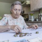 Липневий перерахунок пенсій: хто з українців отримає додаткові виплати та на скільки зростуть суми