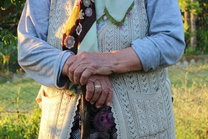 Як отримати 35% надбавки до пенсії в Україні: покрокова інструкція та необхідні документи для оформлення виплати від держави.